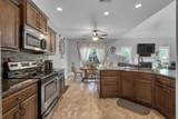 803 Carousel Ct - Photo 14