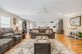 341 Pumpkin Hollow Rd - Photo 10