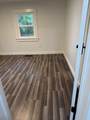 906 N High St - Photo 18