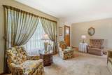 502 Hillview Dr - Photo 6