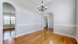 209 Blackthorn Ln - Photo 12