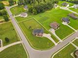 1027 Founders Ln - Photo 9