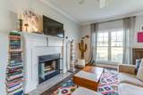 636 Laurel Ln - Photo 12