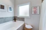 636 Laurel Ln - Photo 43
