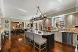 303 Lynnwood Blvd - Photo 7