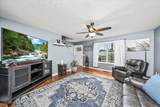 6029 Commodore Cir - Photo 4