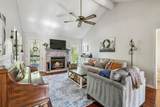 576 Heritage Ln - Photo 8