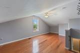 3853 Northbrook Dr - Photo 18