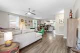 404 Elm St - Photo 3