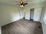 208 Linger Ln - Photo 14