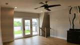 1042 Scovel St - Photo 15