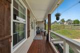 557 Skyview Dr - Photo 3