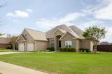 1206 Woodridge Ct - Photo 2