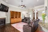 1206 Woodridge Ct - Photo 5