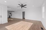 2917 Crescent Cir - Photo 16