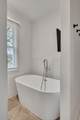 110 S Graycroft Ave - Photo 18