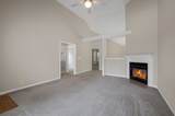 2505 Bayview Dr - Photo 4