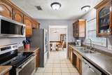 8002 Wicker Dr - Photo 20