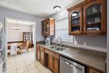 8002 Wicker Dr - Photo 21