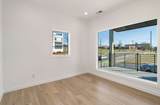 1017 12th Ave - Photo 44
