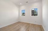 1017 12th Ave - Photo 47