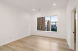 1017 12th Ave - Photo 48