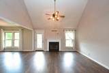 114 Oak Leaf Dr - Photo 4
