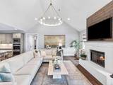2025 Hornsby Dr - Photo 15