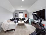 2025 Hornsby Dr - Photo 44