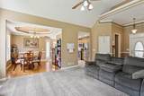 122 Emma Dr - Photo 4