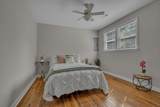 1025 Greenwood Rd - Photo 15