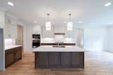608 Hollow Wood Trl - Photo 16