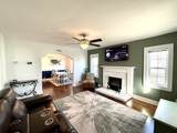 215 Thomas Ter - Photo 8