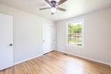 604 Topeka Dr - Photo 43