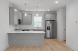 550 Markham St - Photo 4