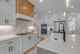 605 Hollow Wood Trl - Photo 9