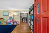 209 Foxwood Ln - Photo 4
