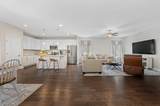 567 Oakvale Ln - Photo 5