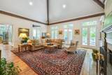 2048 Timberwood Dr - Photo 39