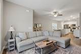 446 Queen Lane - Photo 16