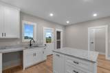 400 Sawyer Ln - Photo 11
