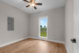 400 Sawyer Ln - Photo 16