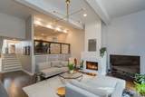 125 Hampton Pl - Photo 1