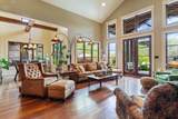 3261 Thoroughbred Dr - Photo 30