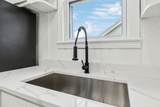 603 Lawrence St - Photo 18