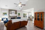 2916 Feng Way - Photo 4