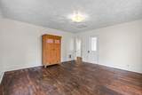 409 N Oak St - Photo 30