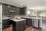 2303 Dewey Dr - Photo 14