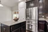 2303 Dewey Dr - Photo 15