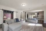 2303 Dewey Dr - Photo 10